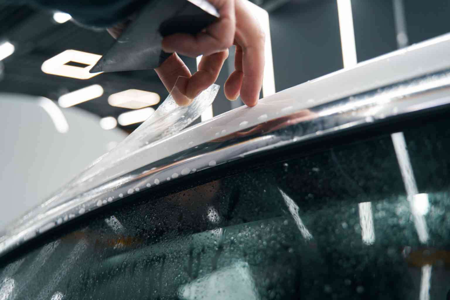 Manfaat Paint Protection Film & Apa Bedanya Dengan Nano Ceramic Coating