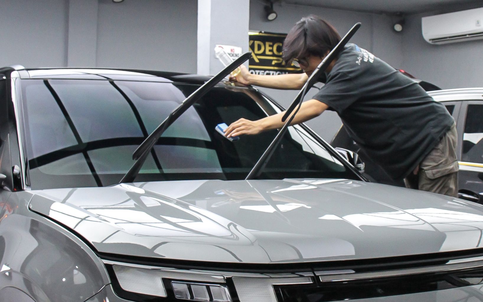 Anti Jamur Kaca Mobil: Solusi Terbaik untuk Visibilitas Jelas