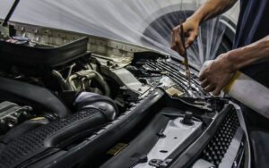 pembersihan ruang mesin