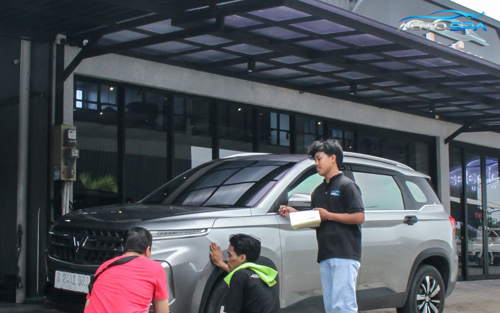 Atasi Bau Karpet Mobil Setelah Perjalanan Jauh dengan Mudah