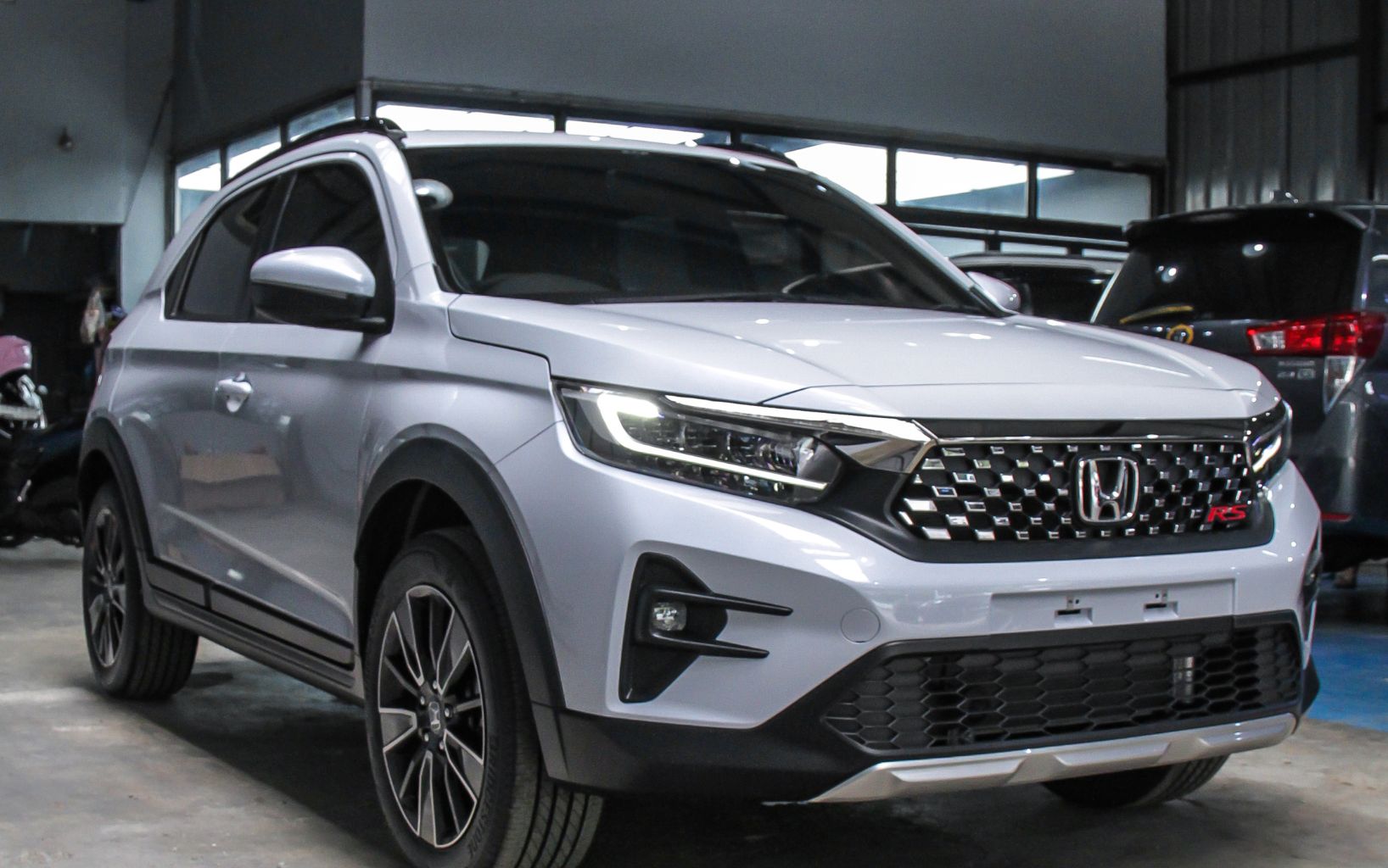 Bengkel Detailing Mobil Pluit: Wajib Tahu untuk Mobil Kesayangan!