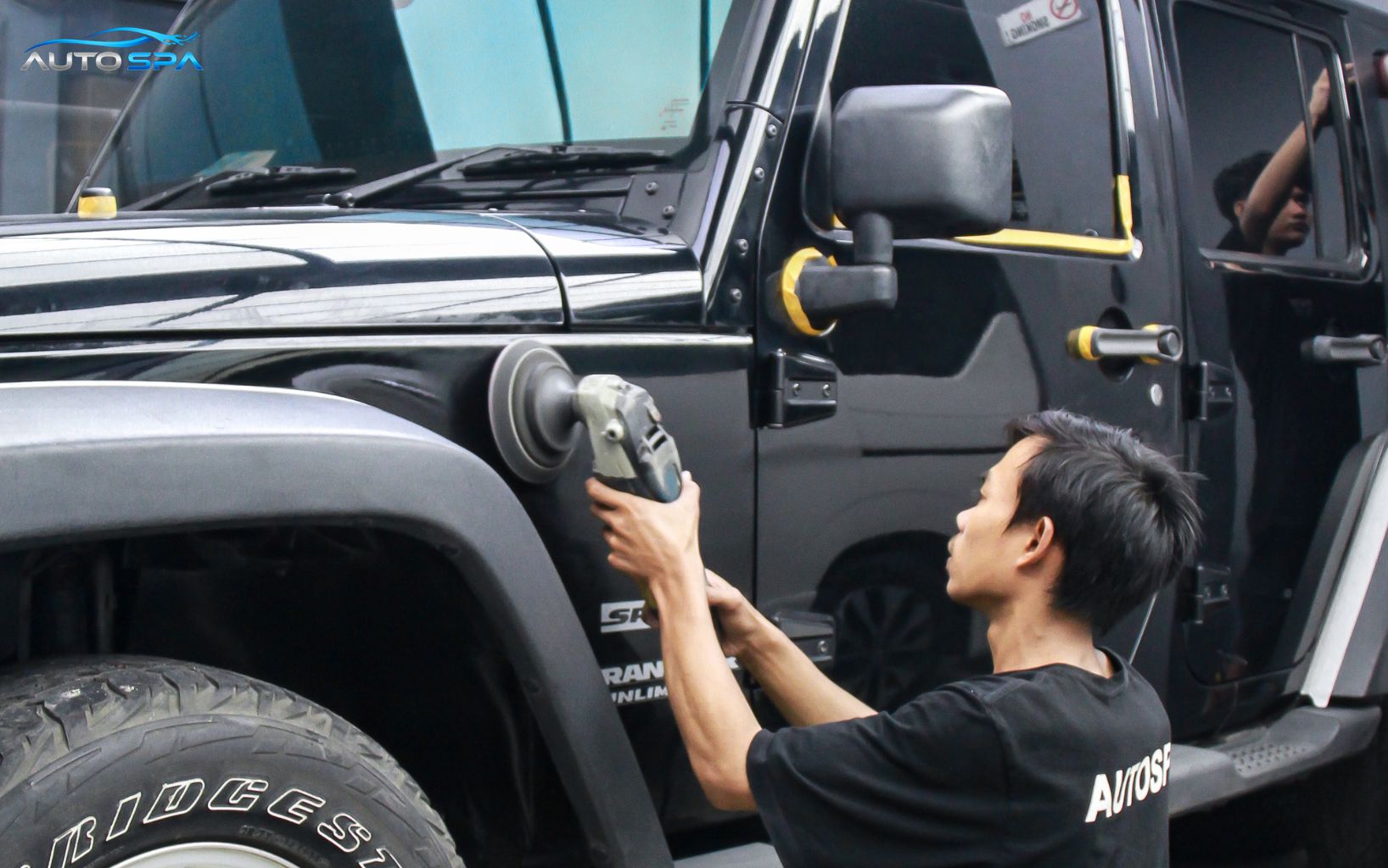 Premium PPF vs Nano Ceramic Coating: Mana yang Lebih Baik?