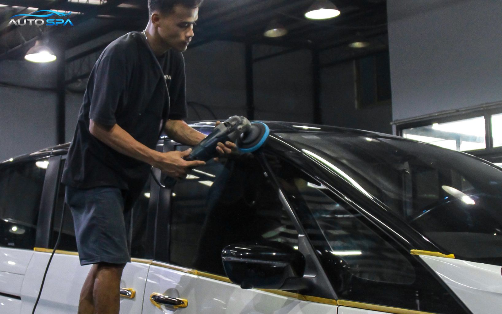 Mobil Kusam di Jakarta? Ini Solusinya dengan Auto Detailing!